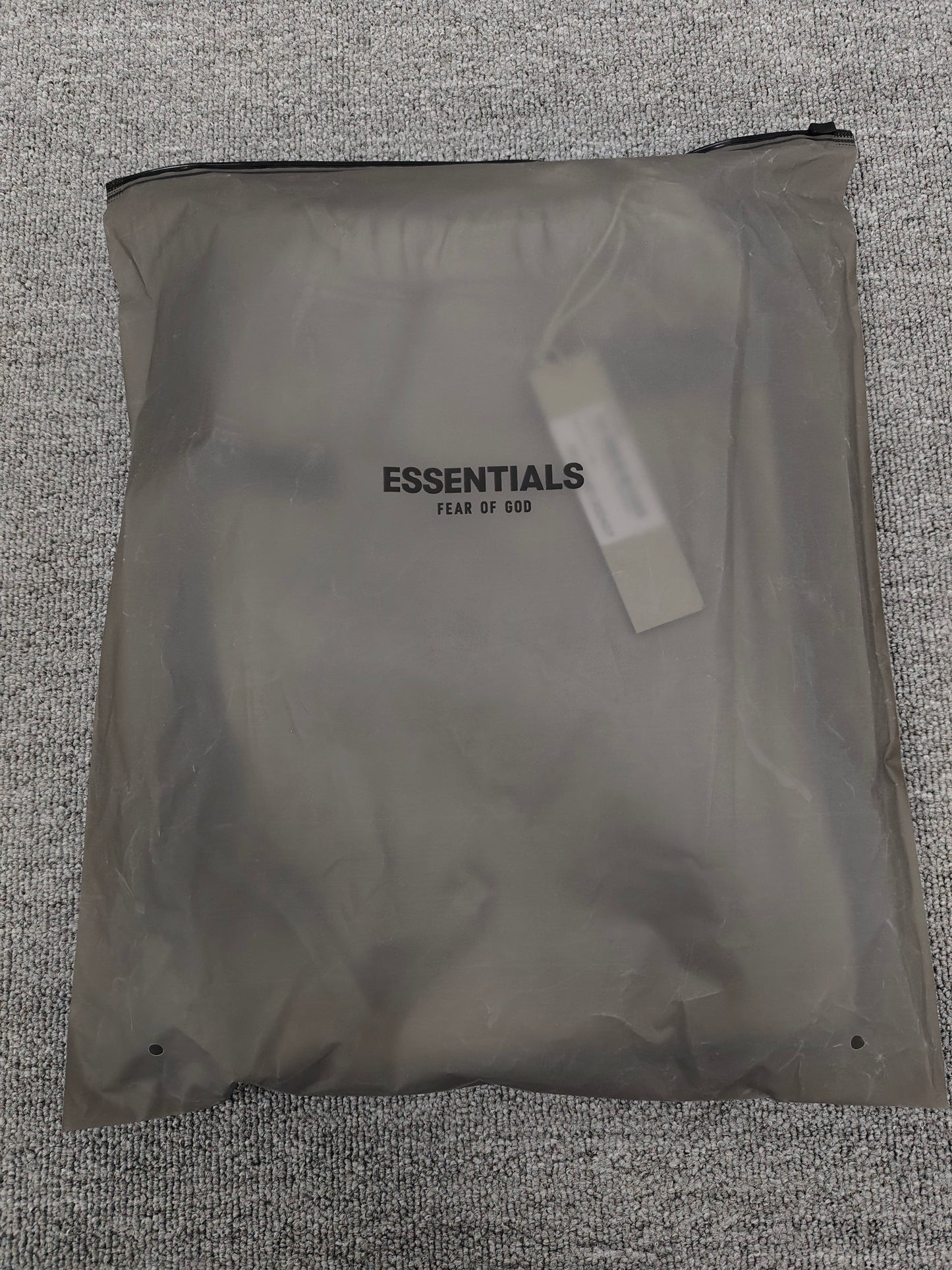 Fear of God Essentials sweatpants 'seal'