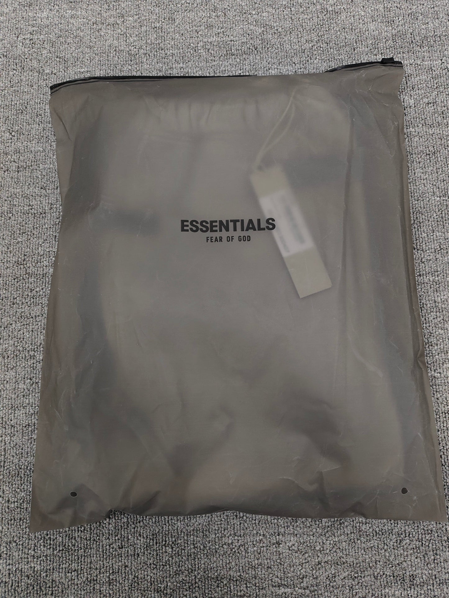 Fear of God Essentials sweatpants 'seal'