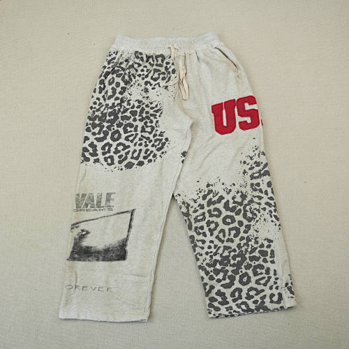 Vale Forever cheatah sweatpants 'Grey'