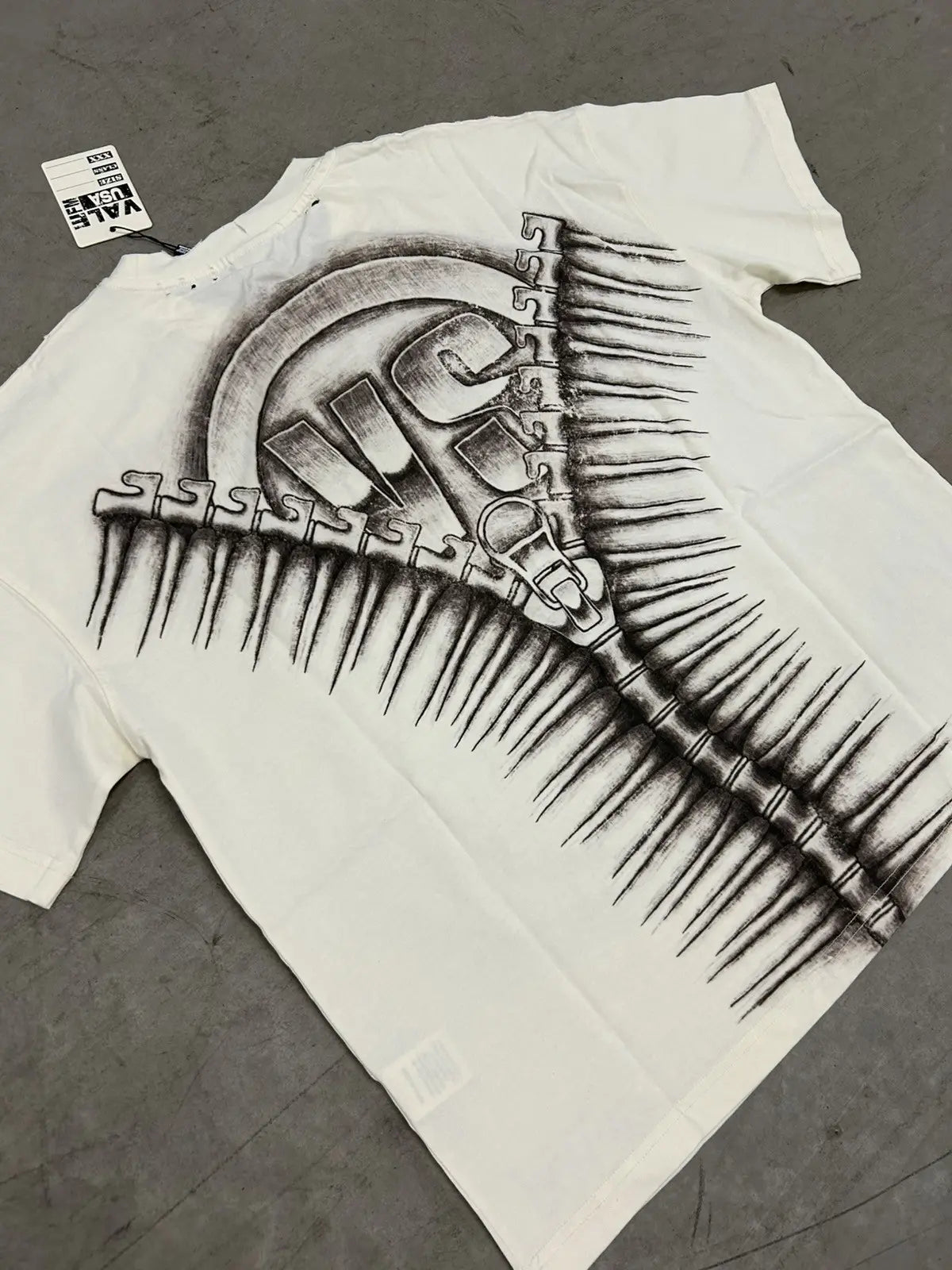 Vale Forever Valley Dreams Cream Scissorhands Tee