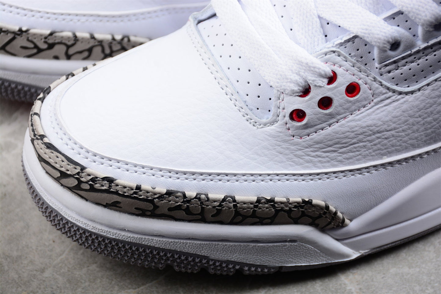 Jordan 3 pure money