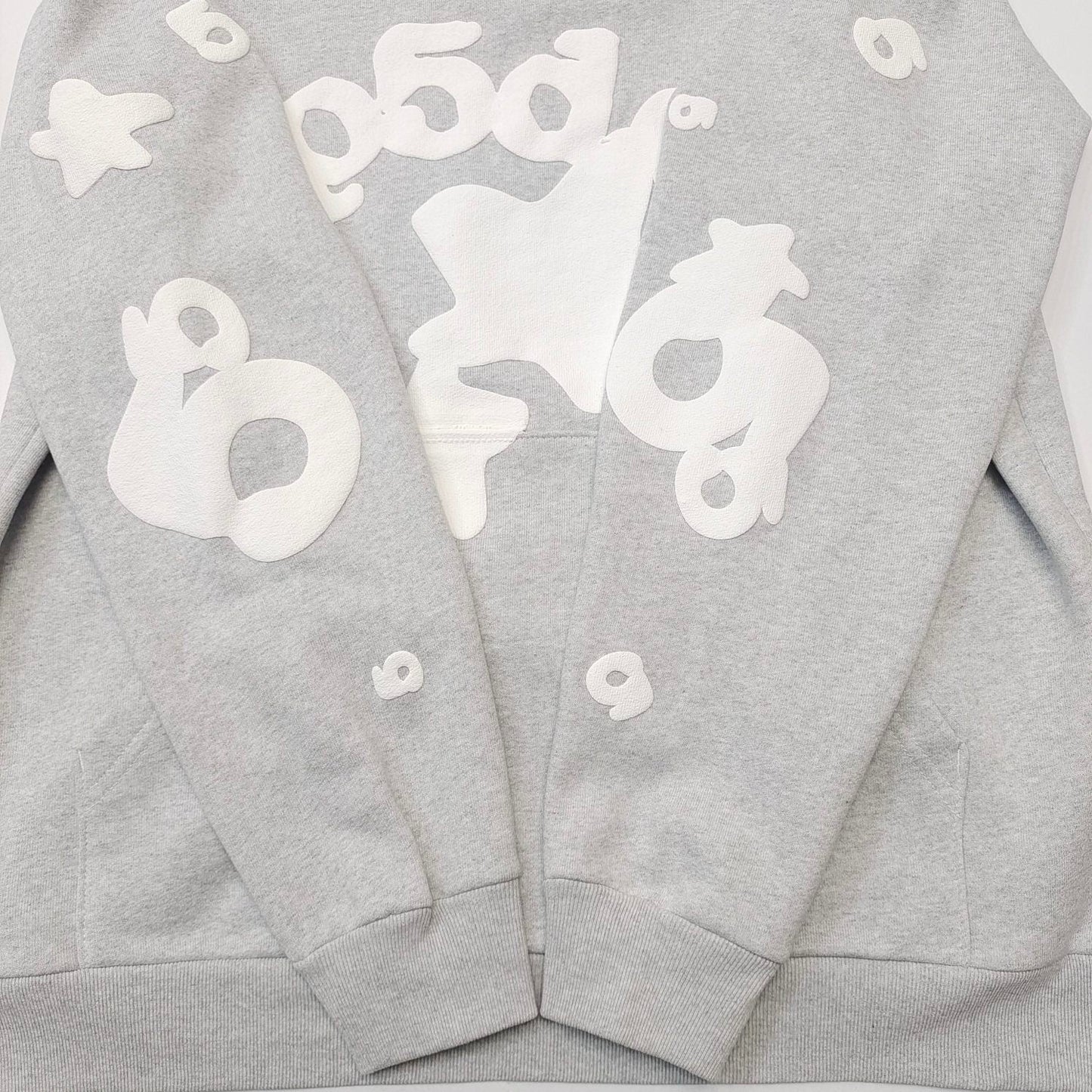 Sp5der worldwide gray beluga hoodie puff print logo