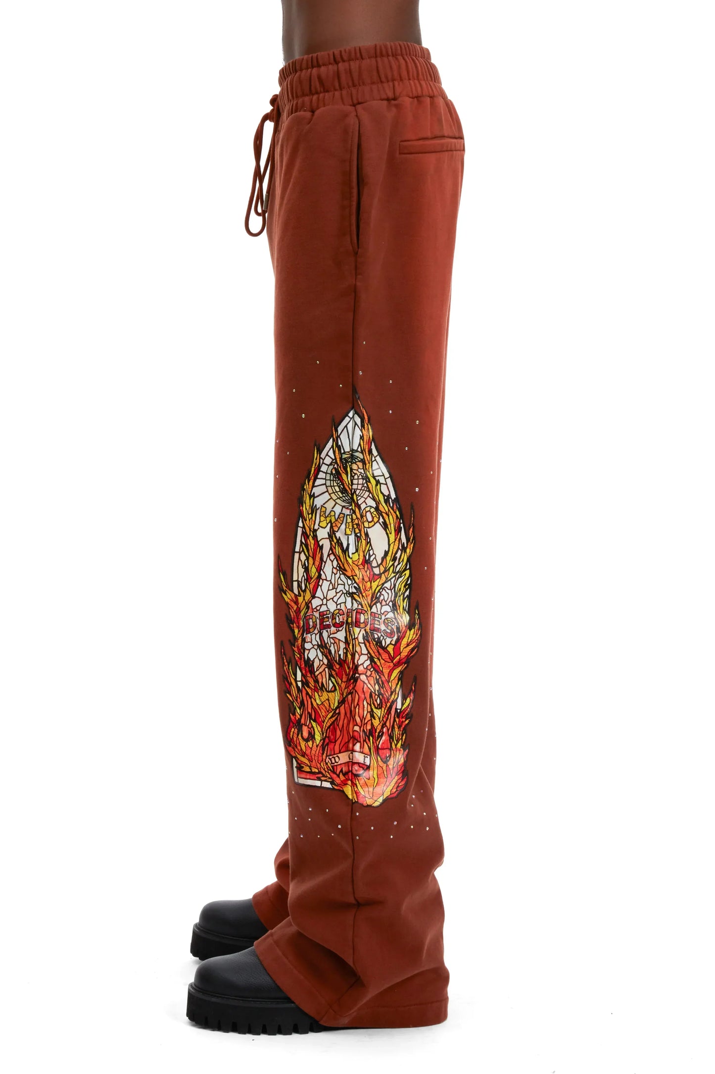 WHO DECIDES WAR orange flame glass sweatpants