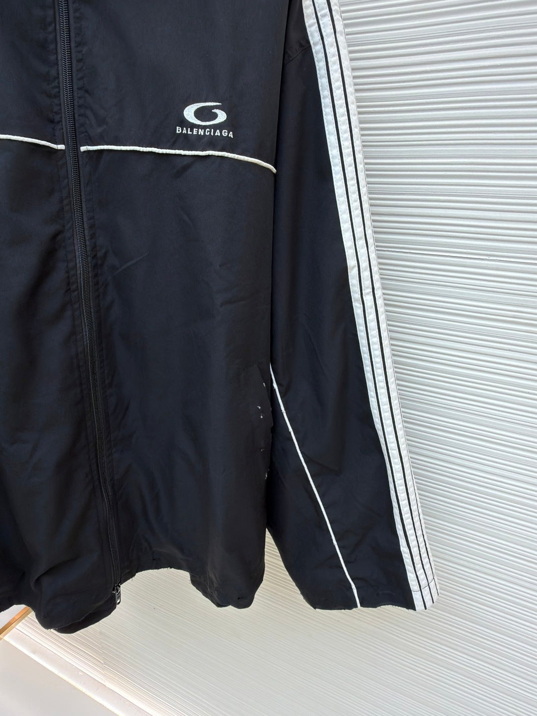 BALENCIAGA STRIPED HIGH COLLAR JACKET