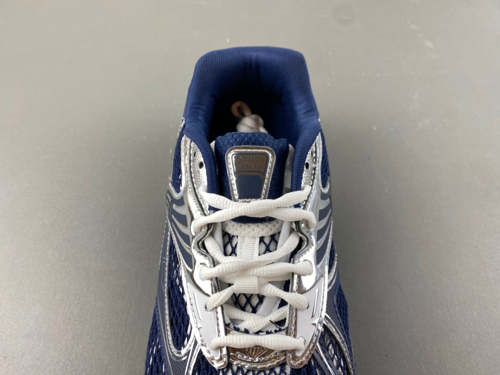 Bottega venta orbit dark blue and sliver