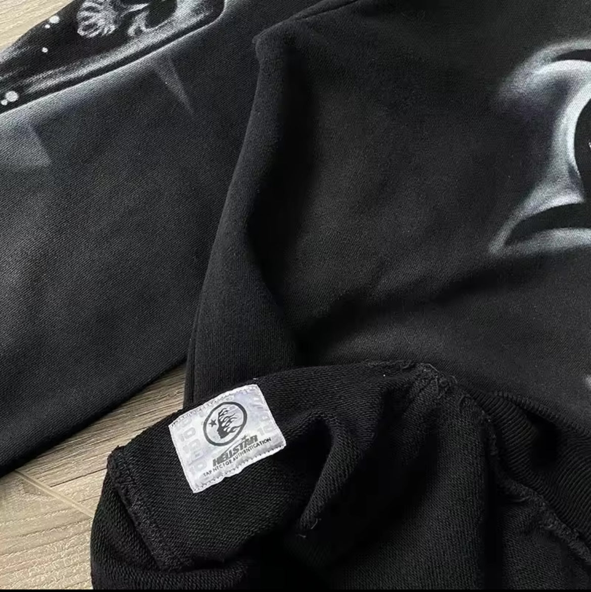 HELLSTAR AIRBRUSHED  SKULL set Hoodie & Sweatpants