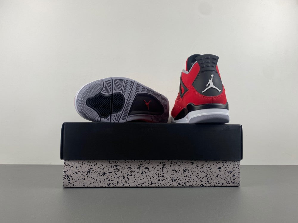 Air Jordan 4 Toro Bravo