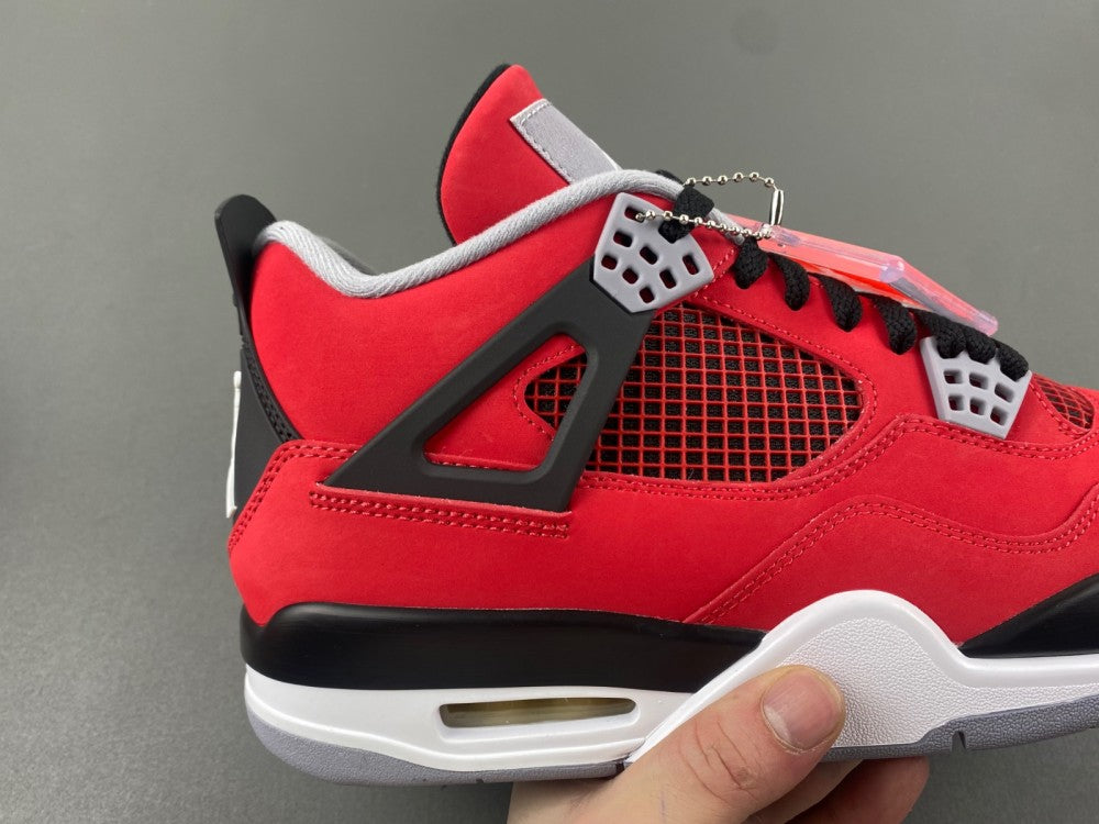 Air Jordan 4 Toro Bravo