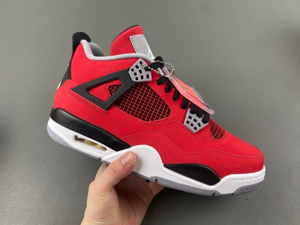 Air Jordan 4 Toro Bravo