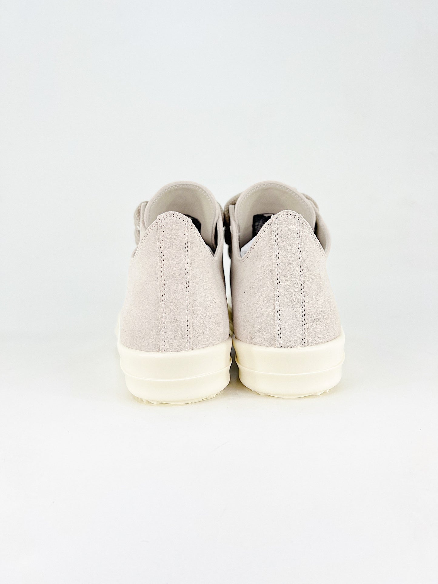 Rick Owen’s white jumbo lace