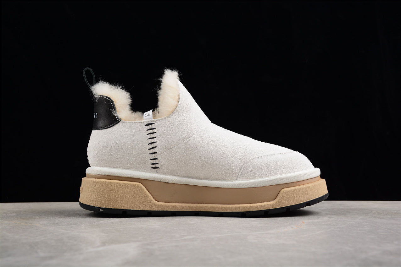 Amiri uggs Malibu suede boots white