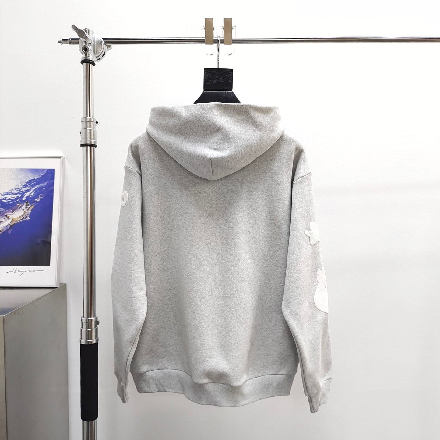 Sp5der worldwide gray  beluga hoodie puff print logo