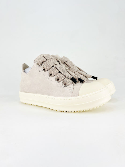 Rick Owen’s white jumbo lace