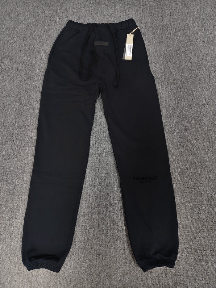 Fear of God Essentials sweatpants cuffed ‘Stretch limo '