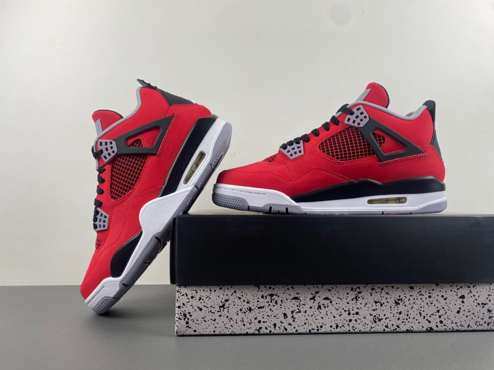Air Jordan 4 Toro Bravo