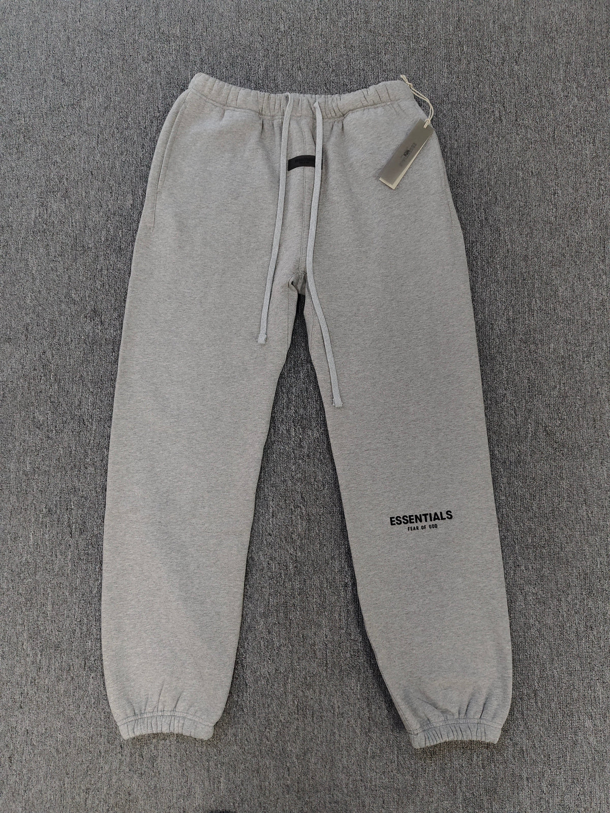 Fear of God Essentials sweatpants cuffed ‘dark oatmeal  '