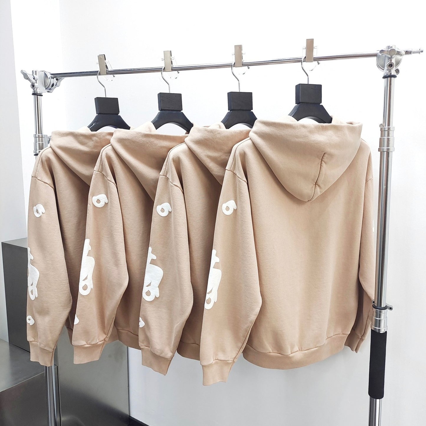 Sp5der Beluga Hoodie 'Sand'