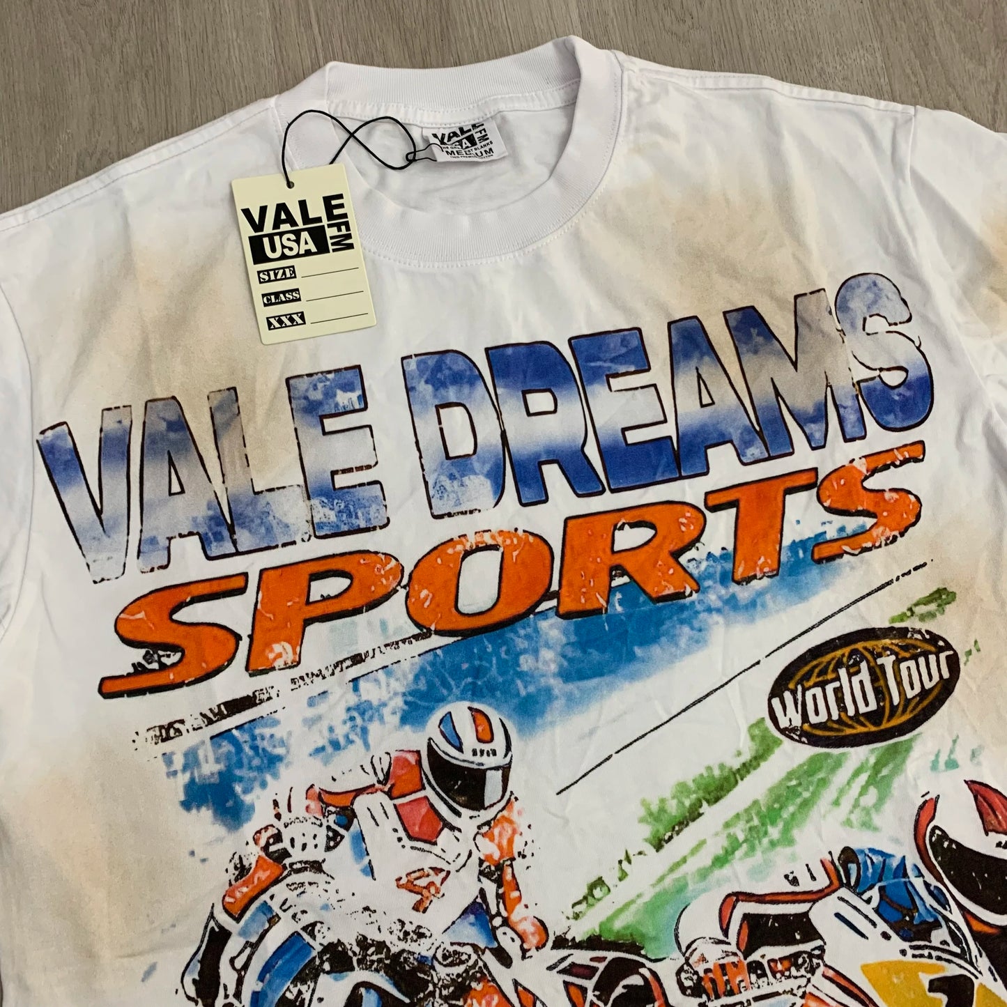 Vale White Ink Spray Washing Water To Make Old t-Shirts