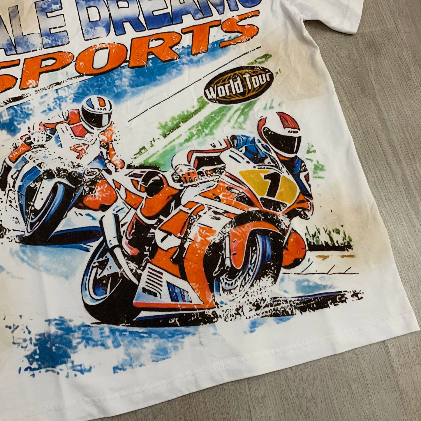 Vale White Ink Spray Washing Water To Make Old t-Shirts