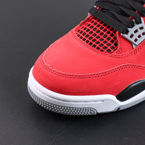 Air Jordan 4 Toro Bravo