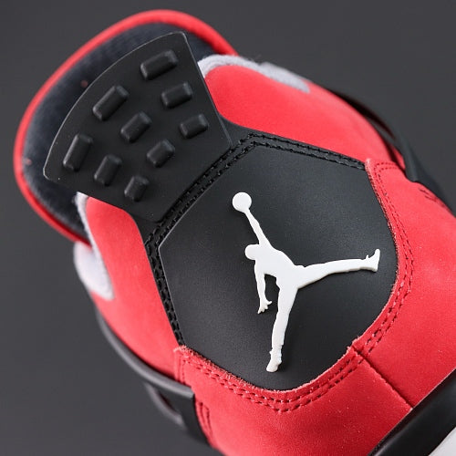 Air Jordan 4 Toro Bravo