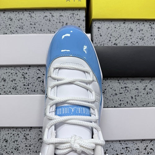 Air Jordan 11 Retro Low "University Blue"